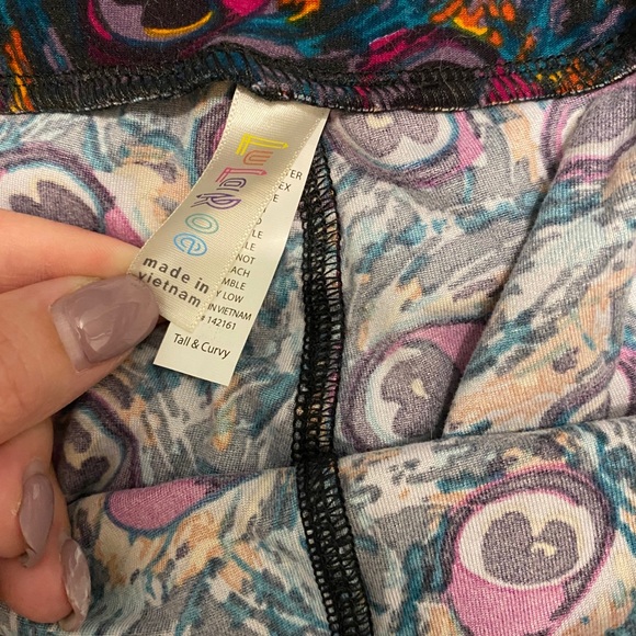 LuLaRoe Leggings - Picture 2 of 2